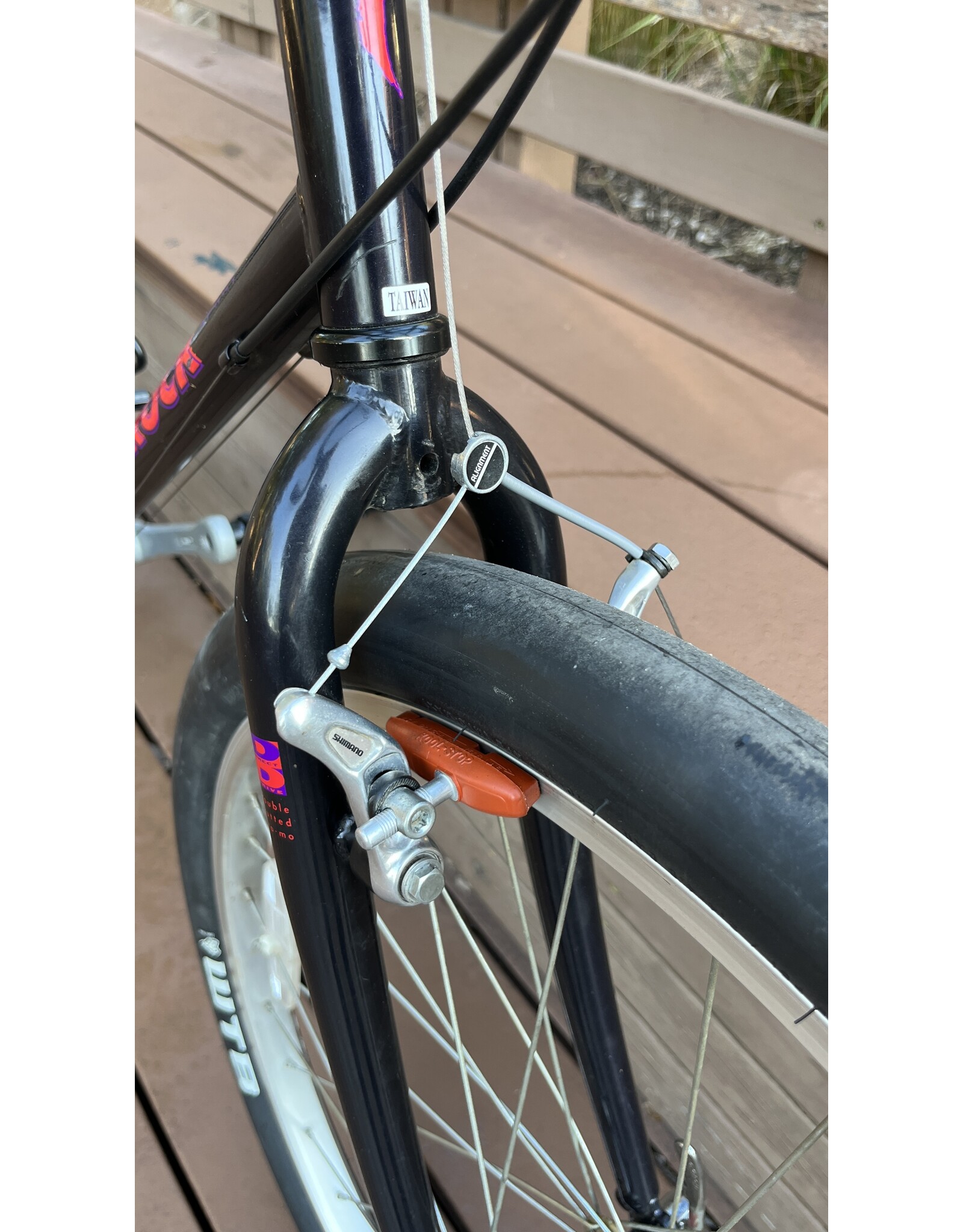 Specialized, Hardrock, Gravel, 22in/L, Black w/ red accents