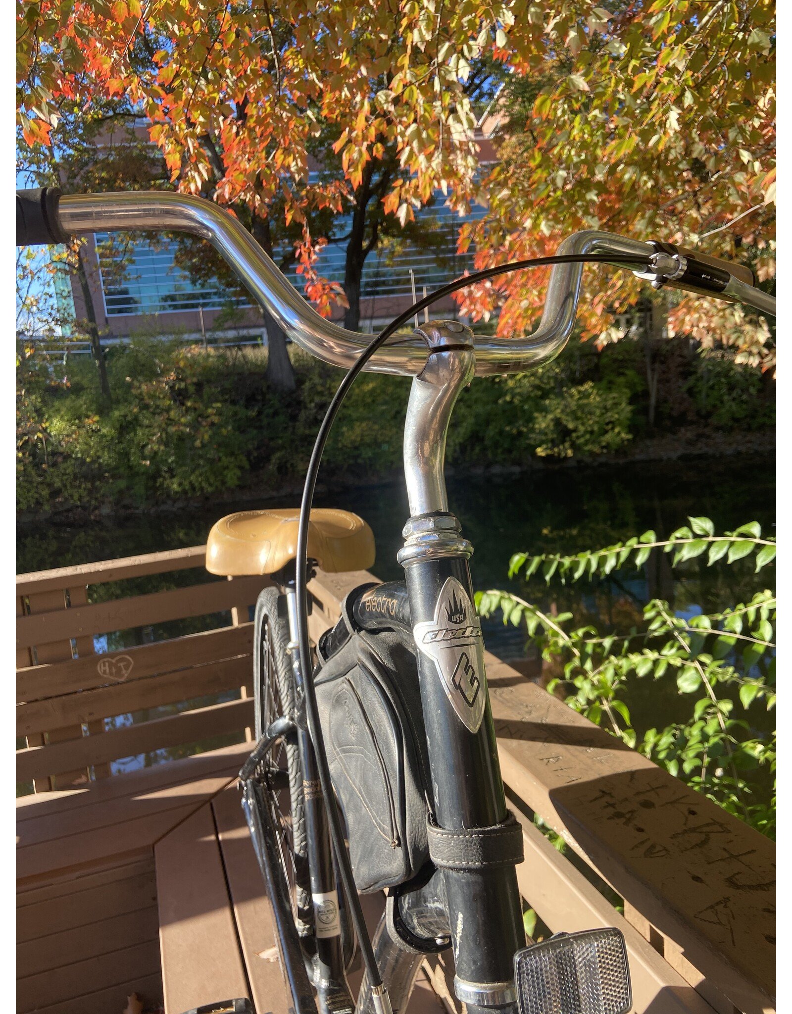 Electra, Townie 3, 20in/L, Black