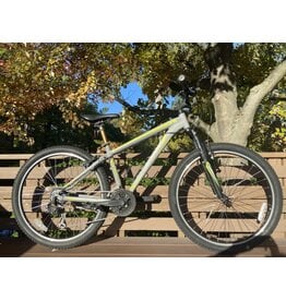 Specialized, Hardrock, 16in/S, Grey