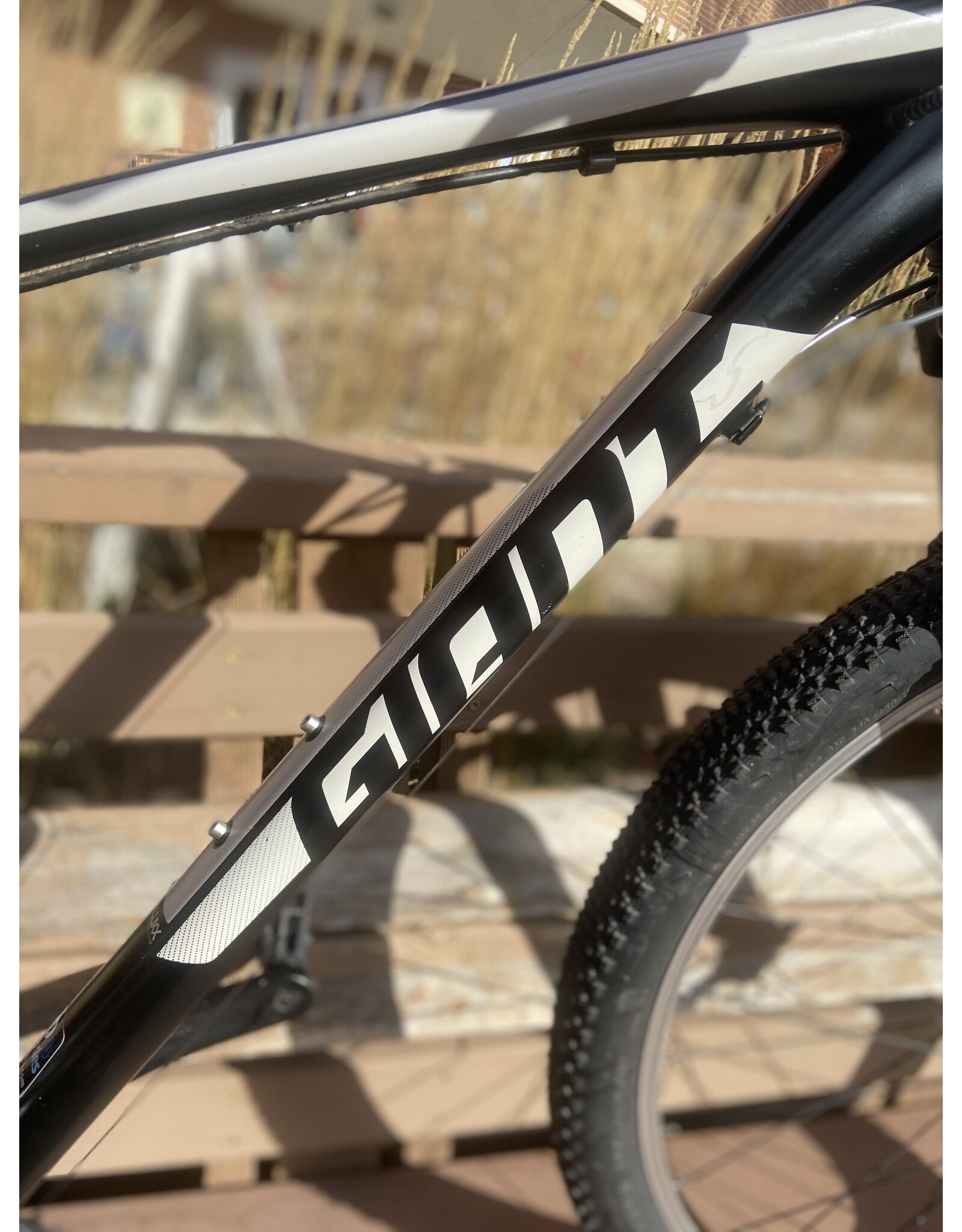 Giant, ATX, Black, 18in/M