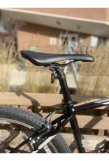 Giant, ATX, Black, 18in/M