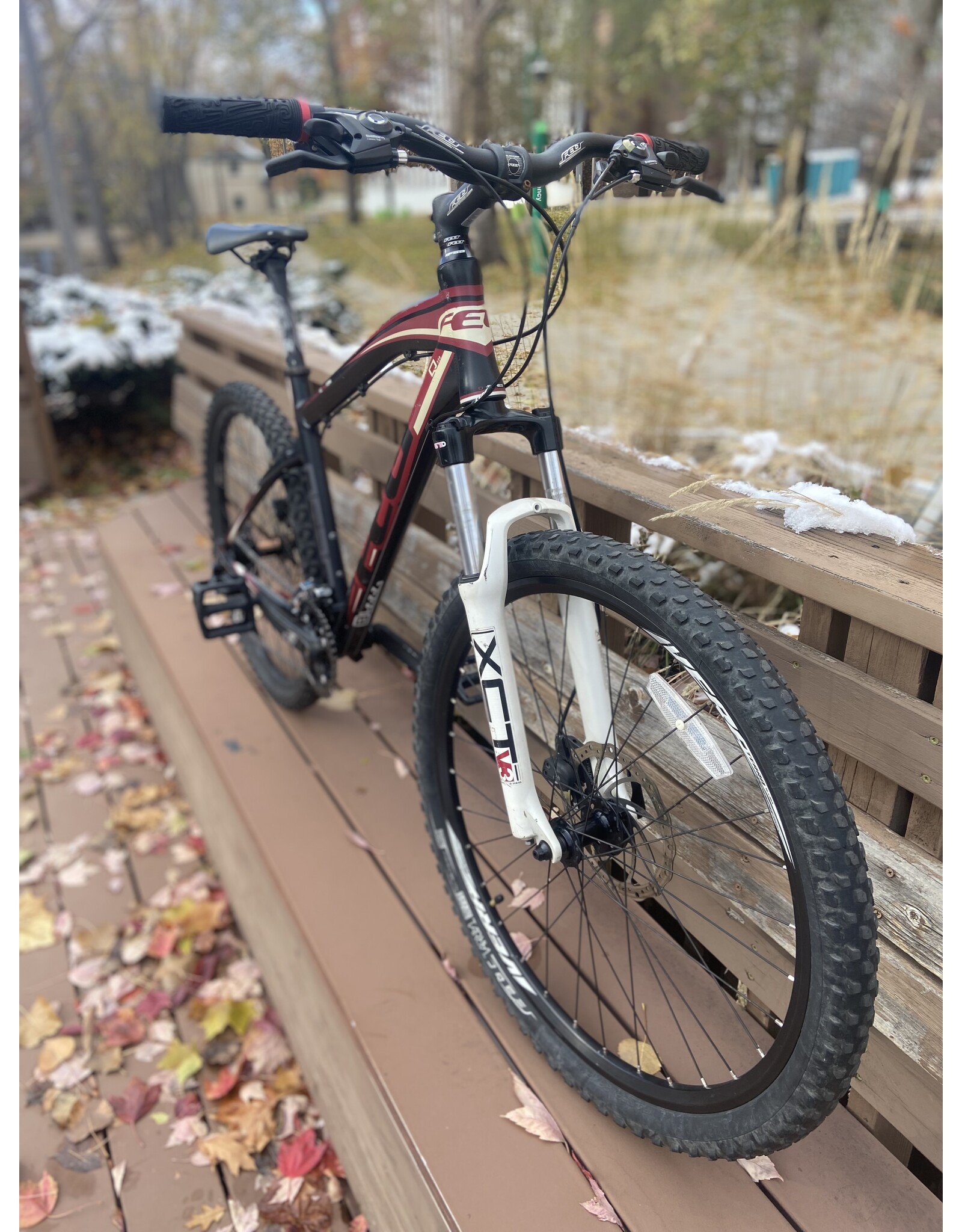 Felt, 520 (2011), 15.5/M