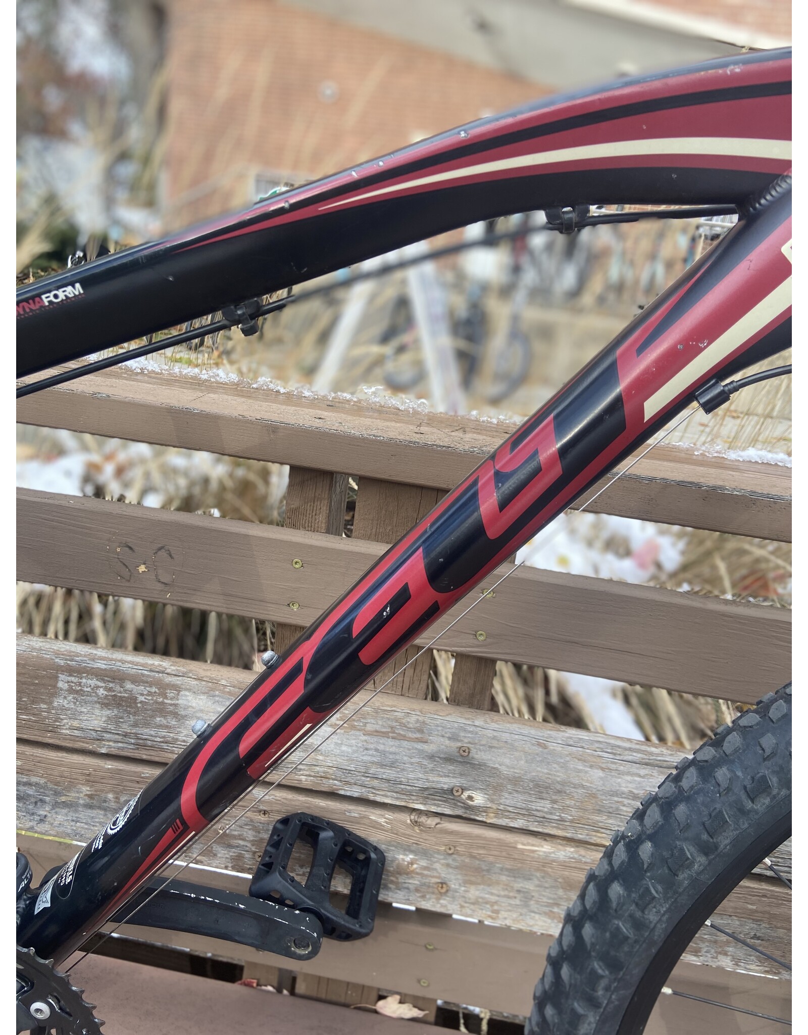 Felt, 520 (2011), 15.5/M