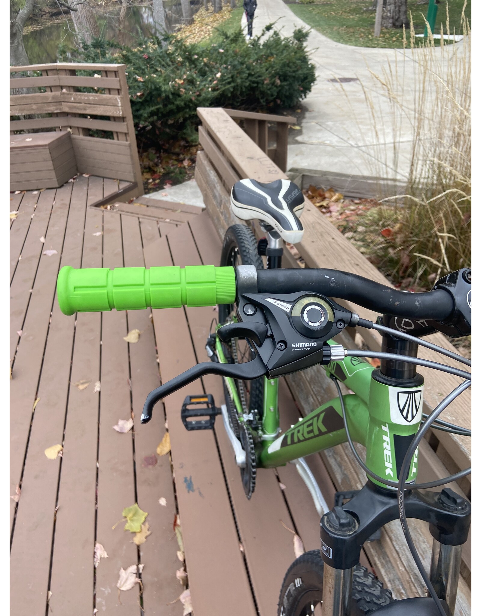 Trek, 3700, 16/M, Green