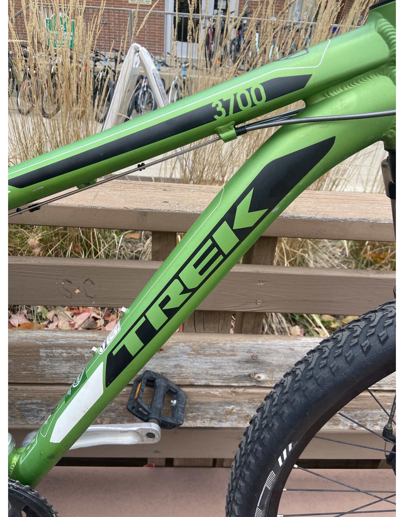 Trek, 3700, 16/M, Green