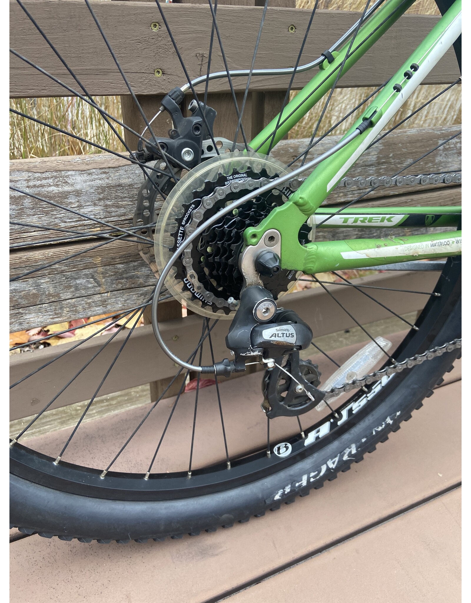 Trek, 3700, 16/M, Green