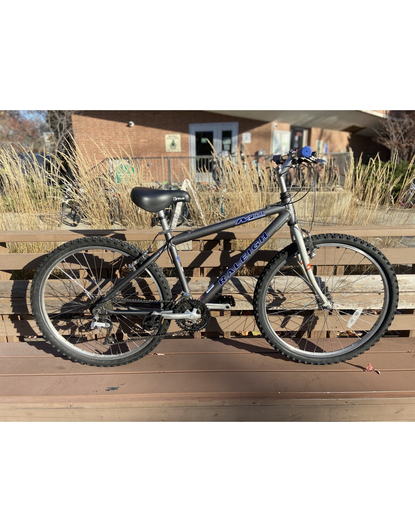 Raleigh, M40, GRAY, 16/S