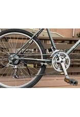 Giant AT730, Grey, 18in/L