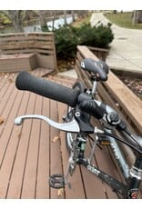 Giant AT730, Grey, 18in/L