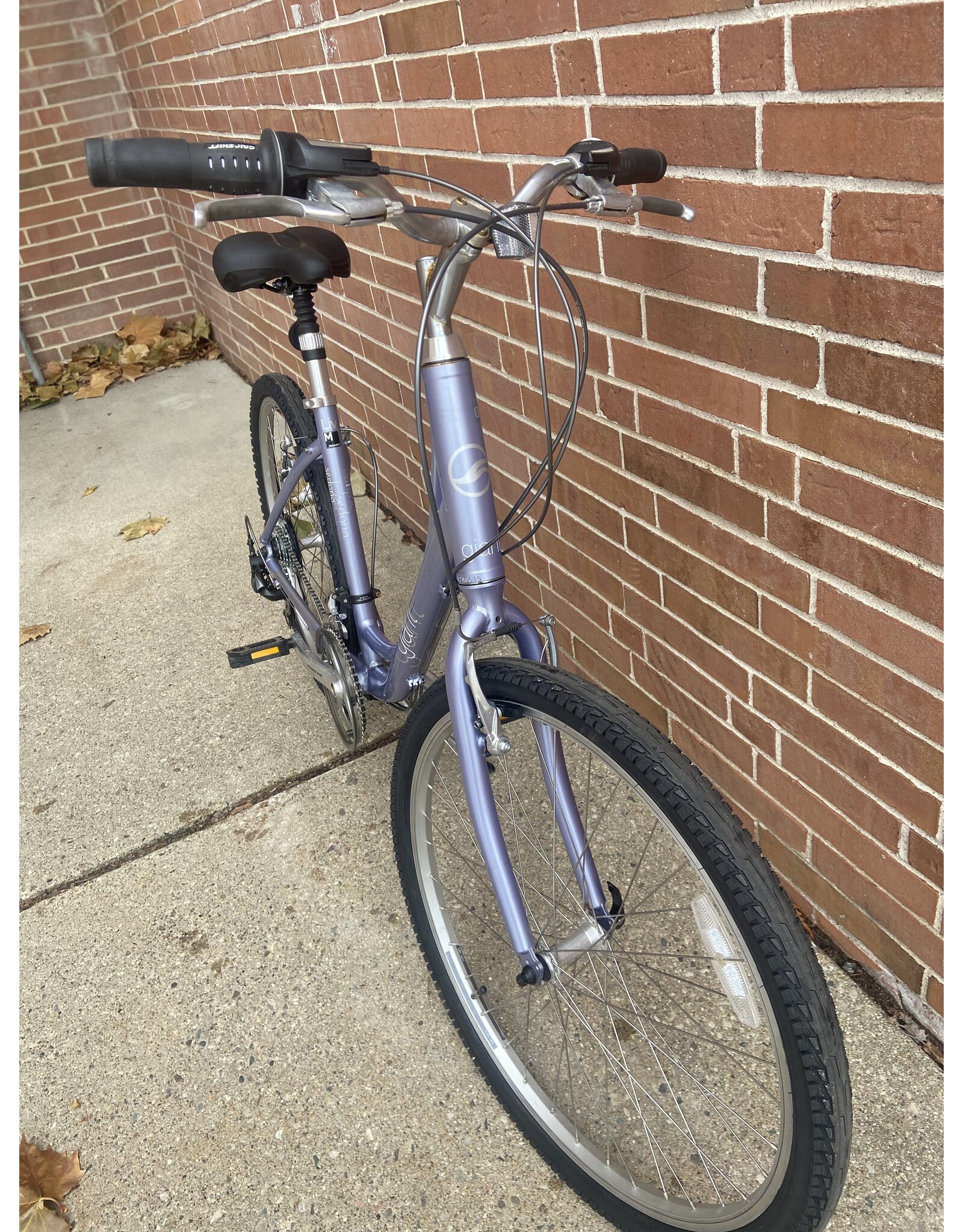 Giant Sedona ST, Lilac, 18in/M