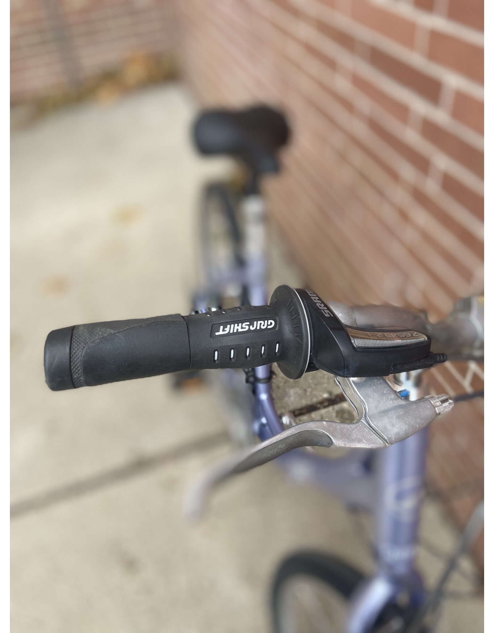 Giant Sedona ST, Lilac, 18in/M