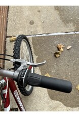 Mongoose Pro Rockadile, Red/Silver, 17.5in/M