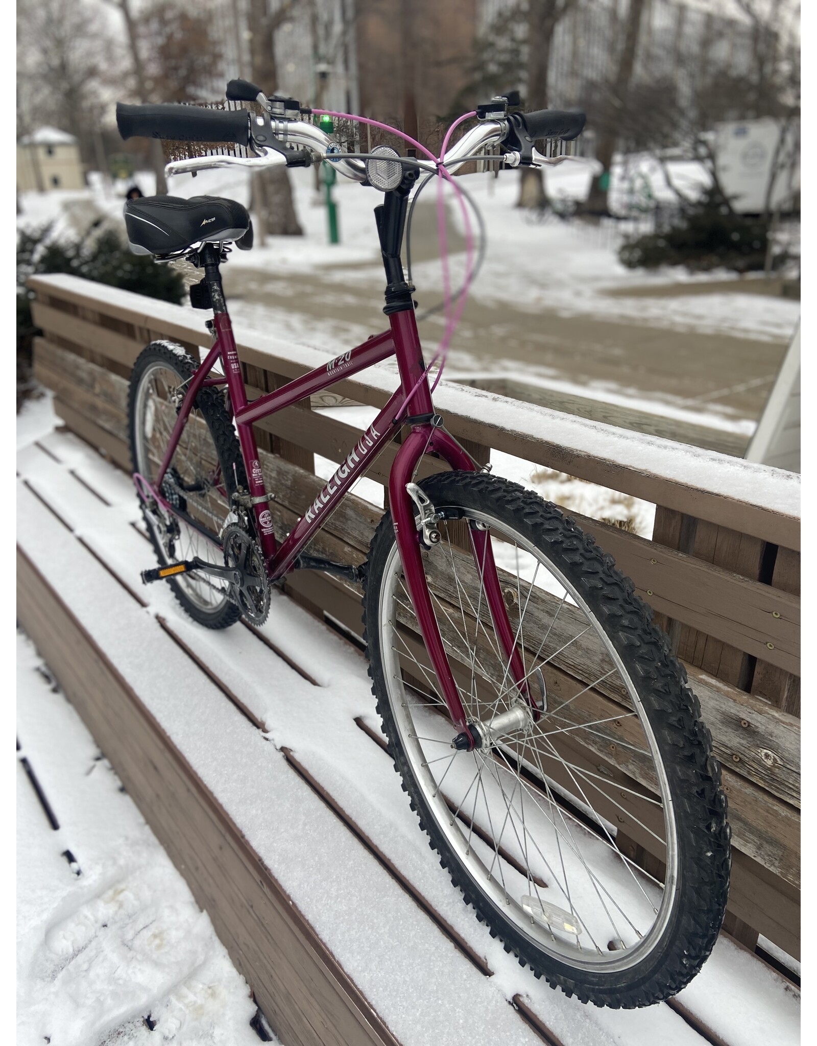 Raleigh, M-20, 18.5/M, Maroon