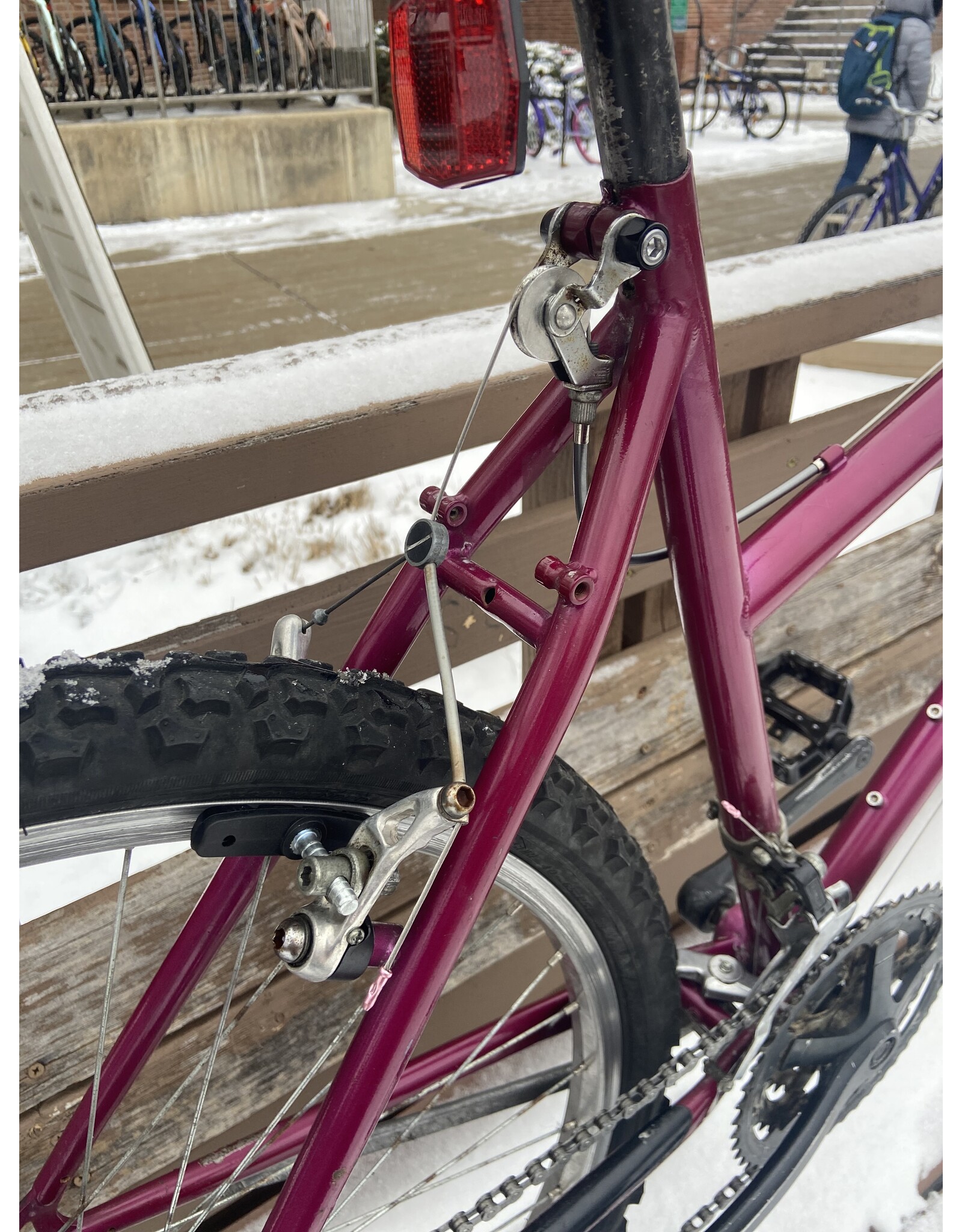 Raleigh, M-20, 18.5/M, Maroon