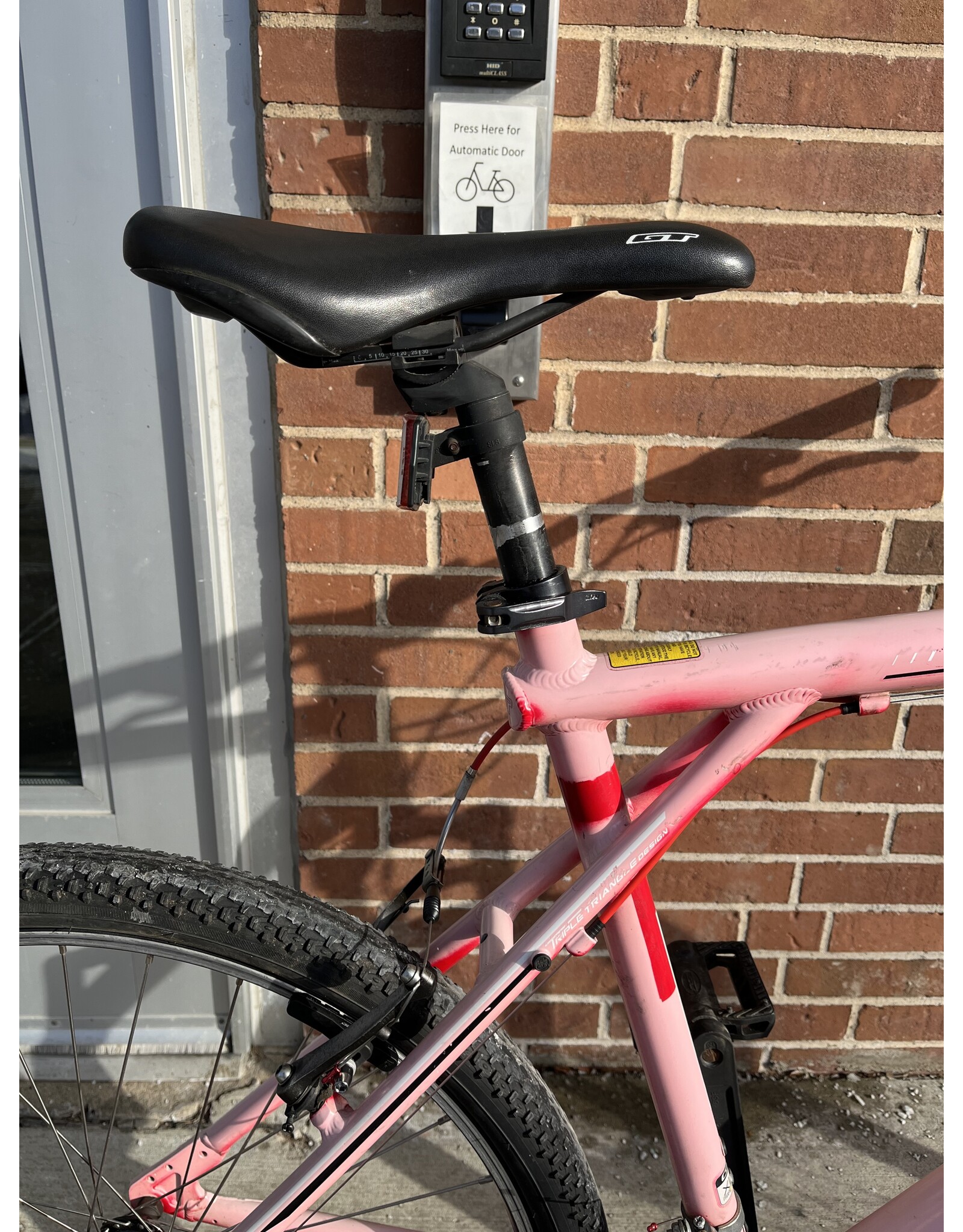 GT Aggressor 3.0, Pink/Sunfade, XL