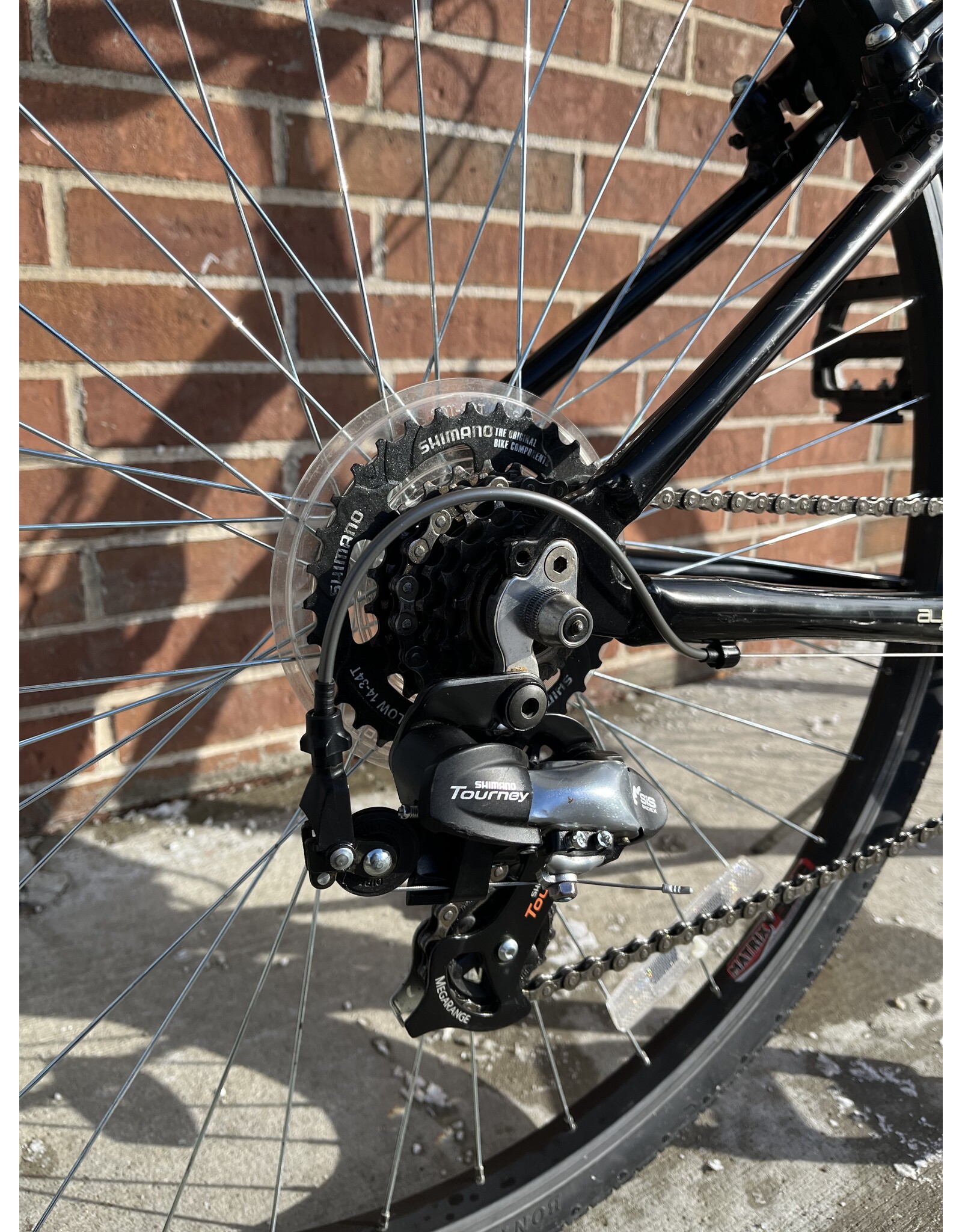 Trek 7000 ST, Black, 16in/M