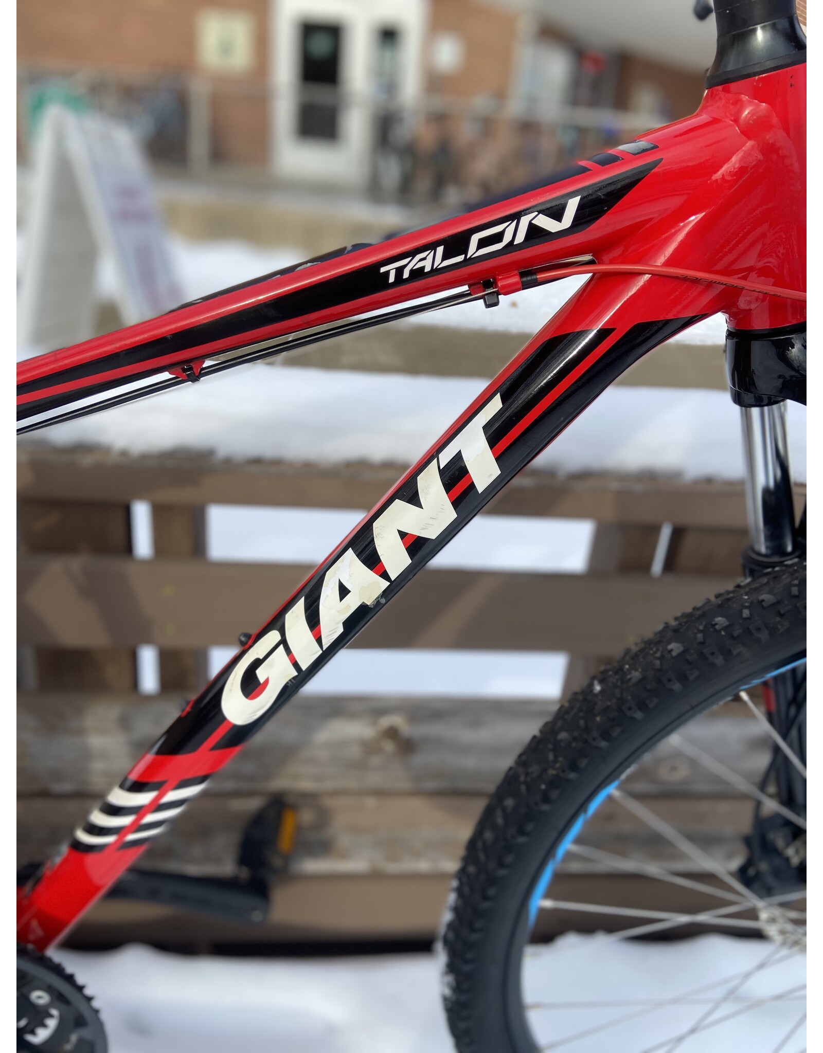 Giant, Talon, 17/M, Red