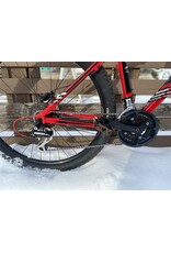 Giant, Talon, 17/M, Red