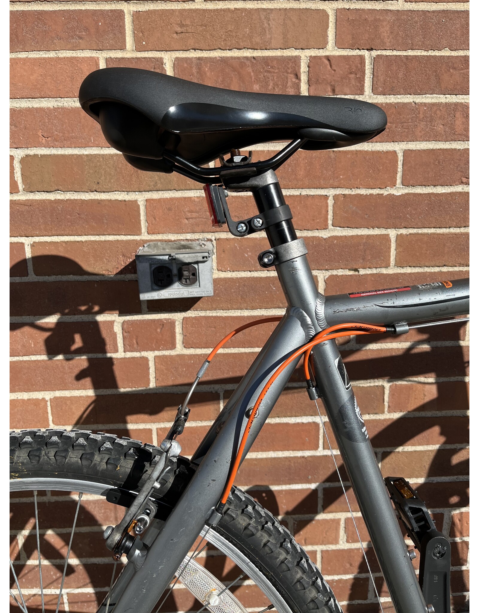 Raleigh Talus, Grey/Orange, 22in/XL