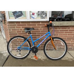 Fuji Boulevard, Blue/Orange, 17in/M