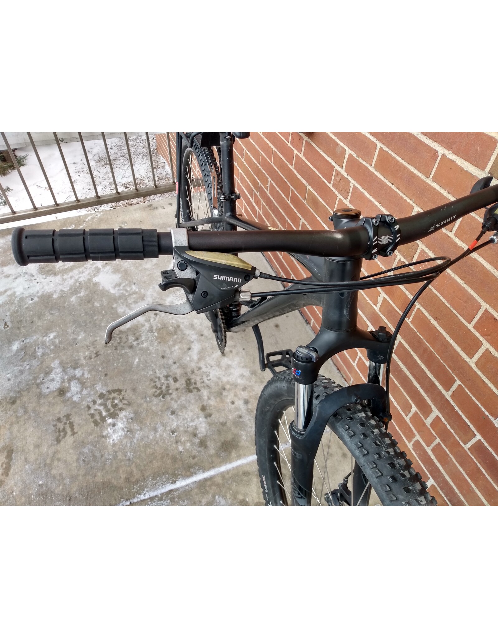 Specialized, Pitch, 17in/Medium, Black