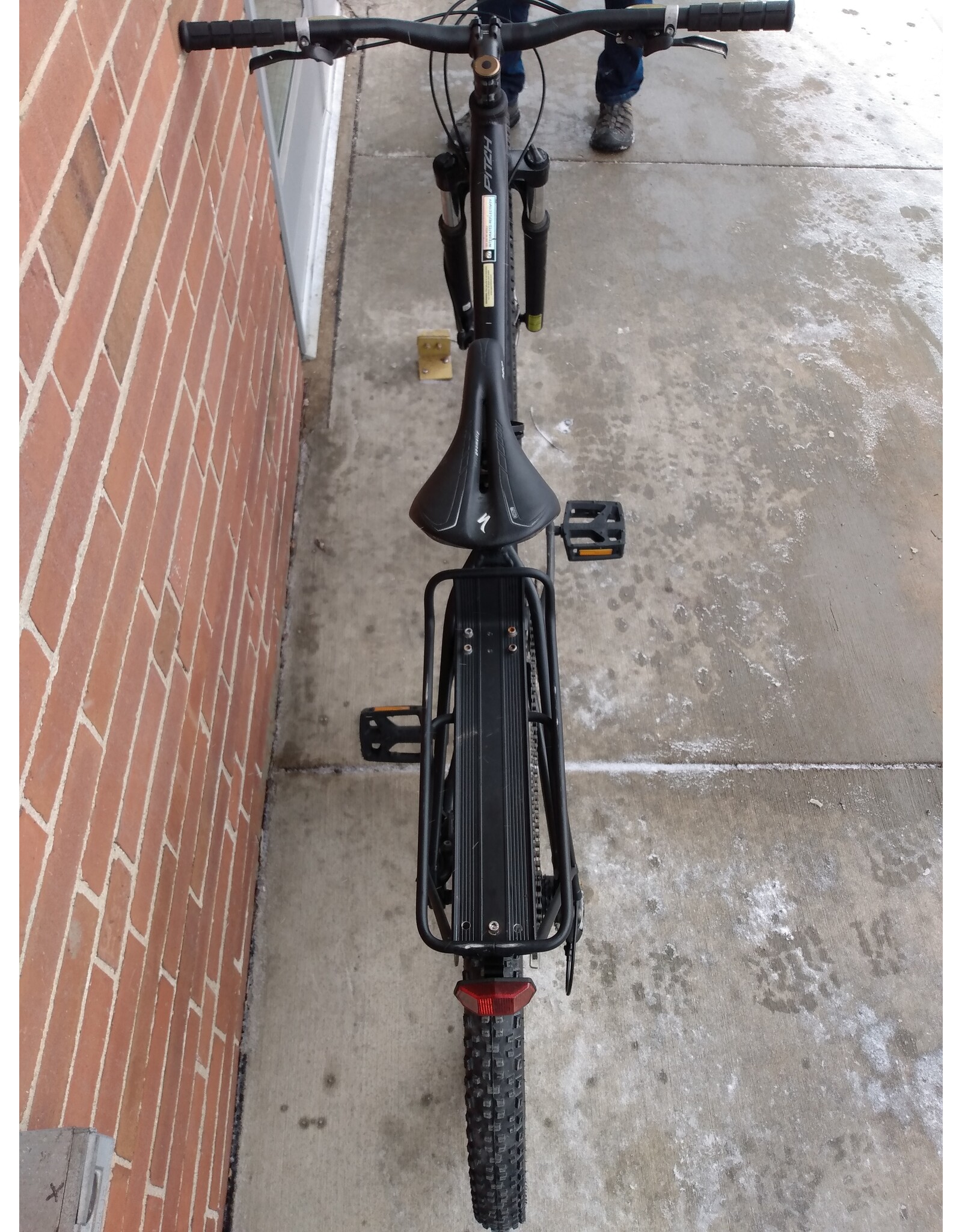 Specialized, Pitch, 17in/Medium, Black
