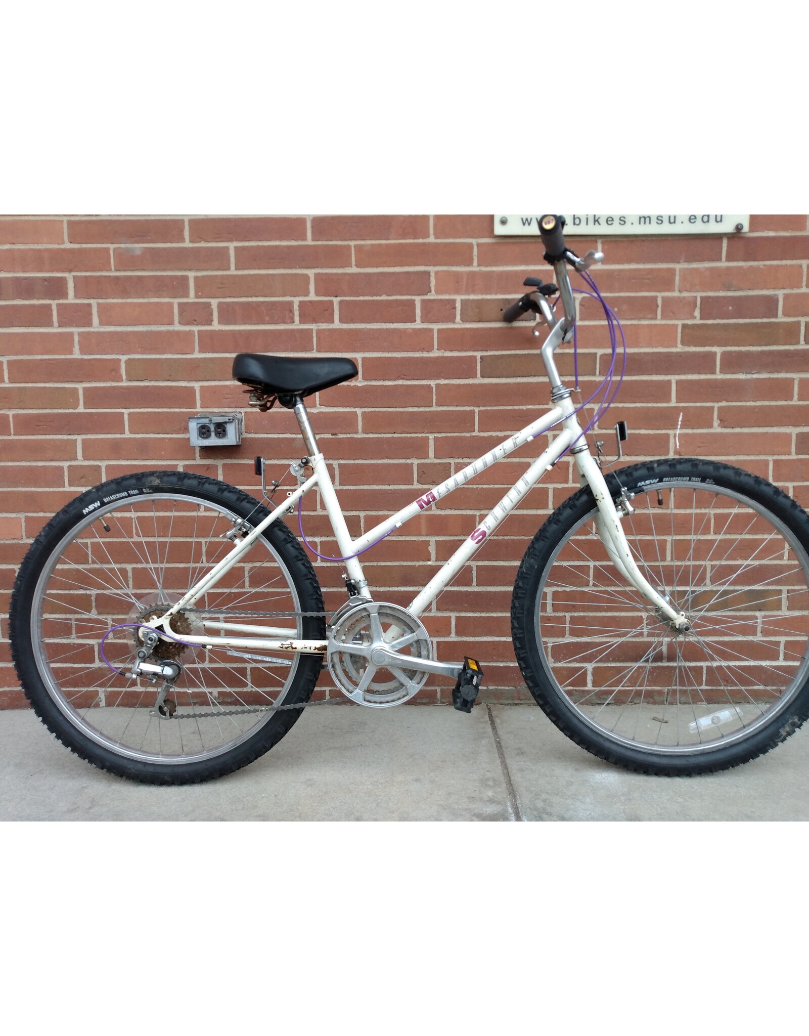 Schwinn, Mesarunner, White, 17in/M