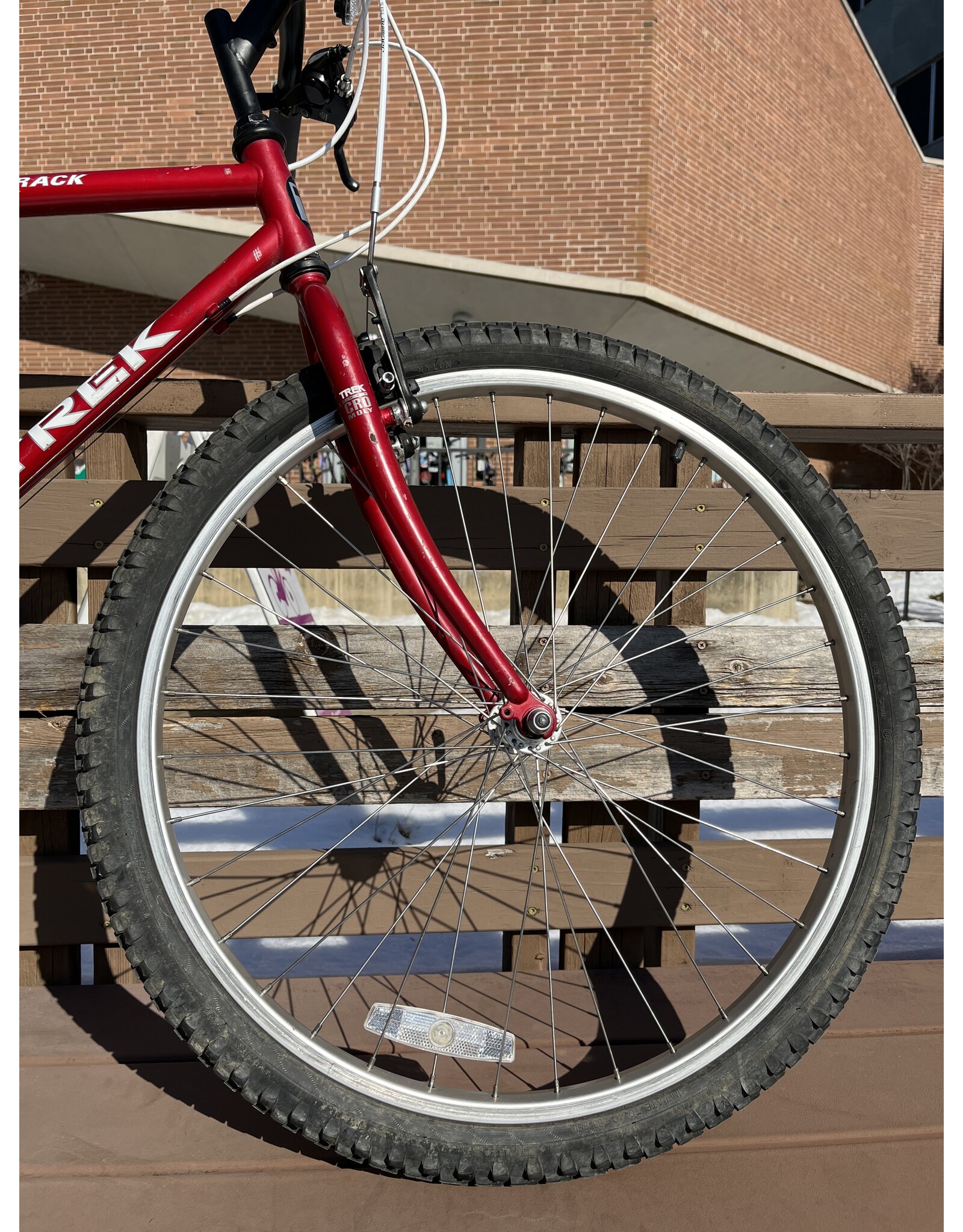 Trek Mountain Track 830, Red, 20in/L