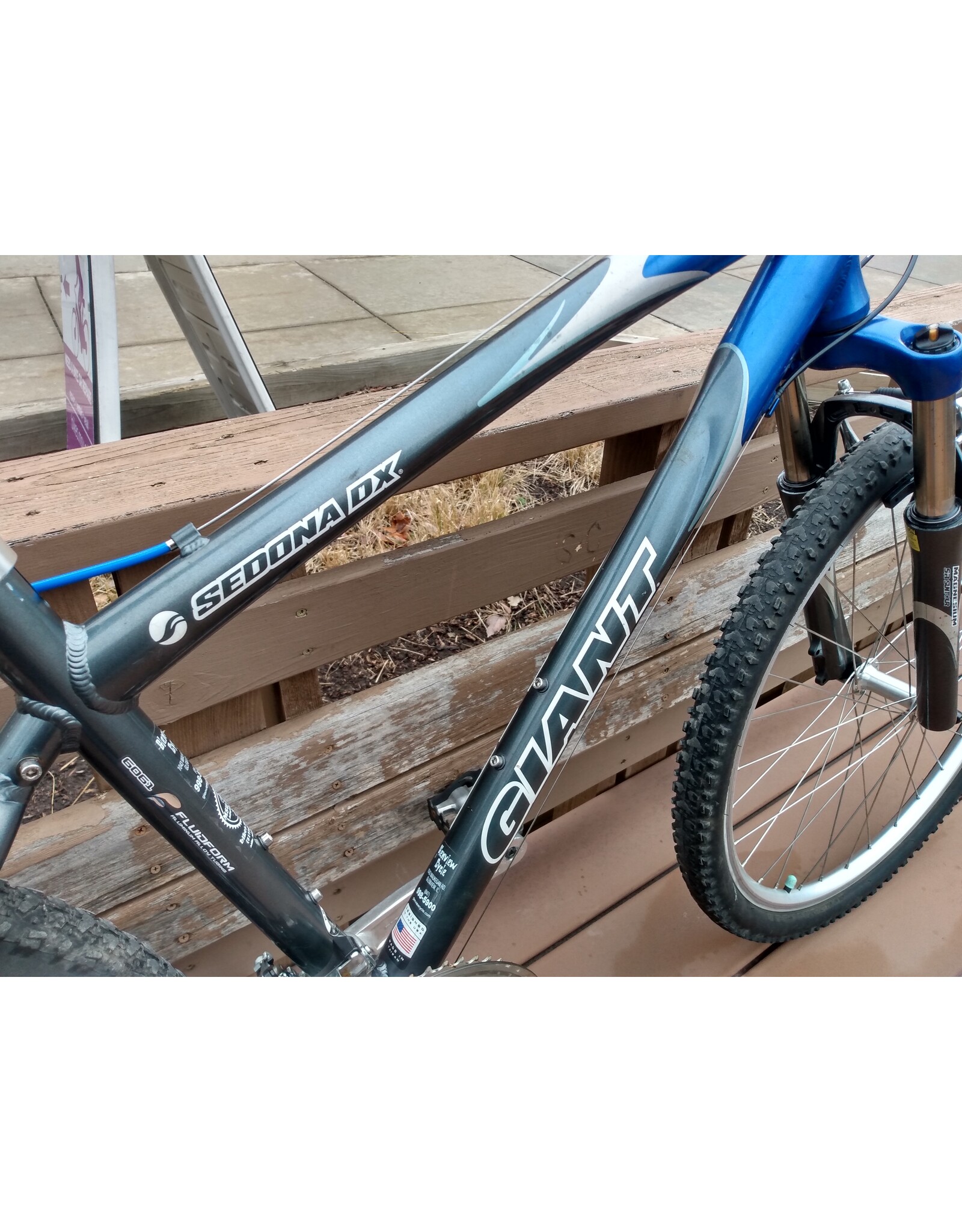 Giant, Sedona, Blue/Silver, 17in/M