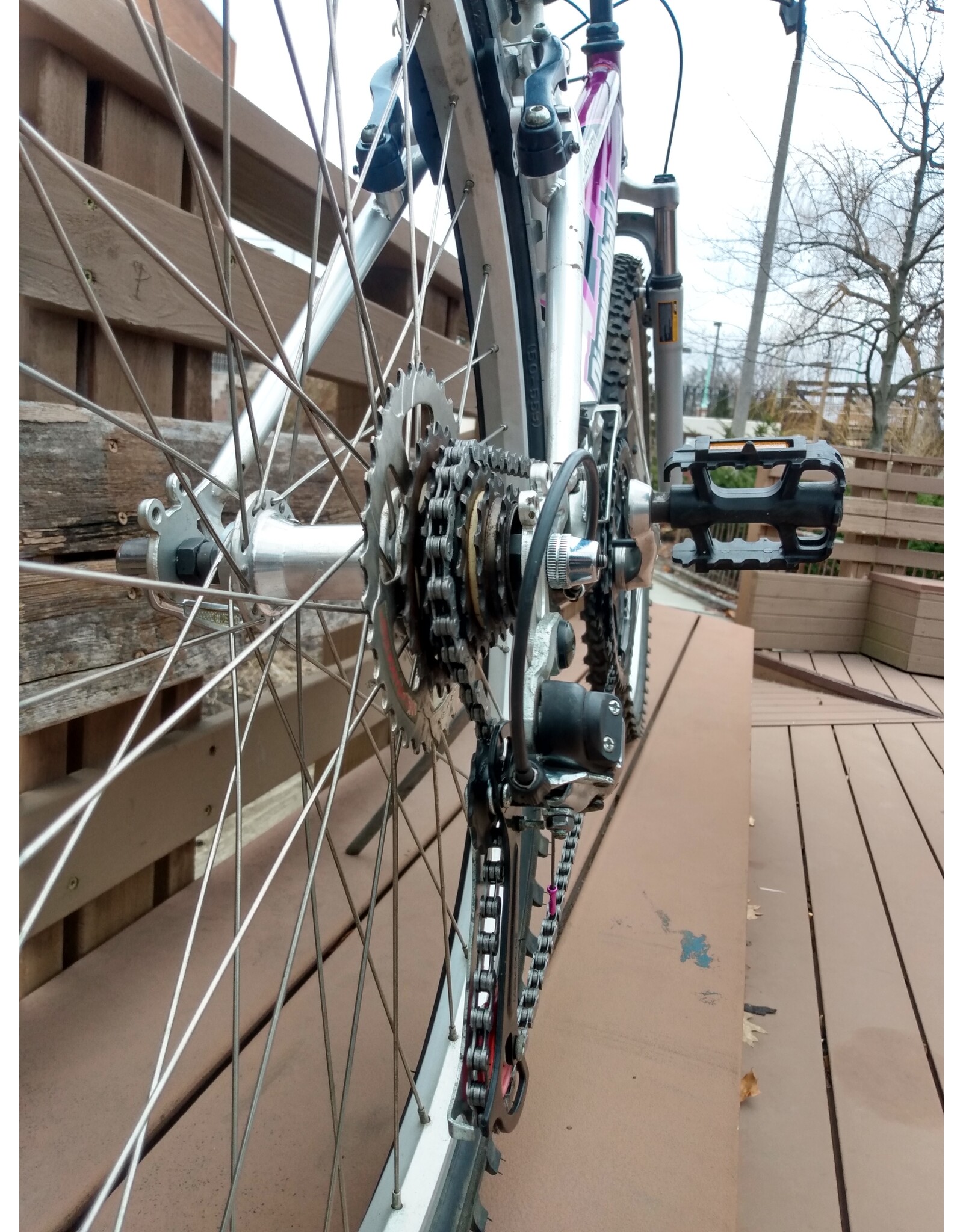 Diamondback, Outlook, 16.5in/S, Purple/Silver