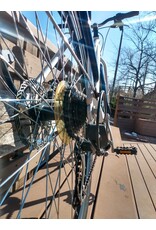 Infinity, Boss.3 Disc, 17in/M, White