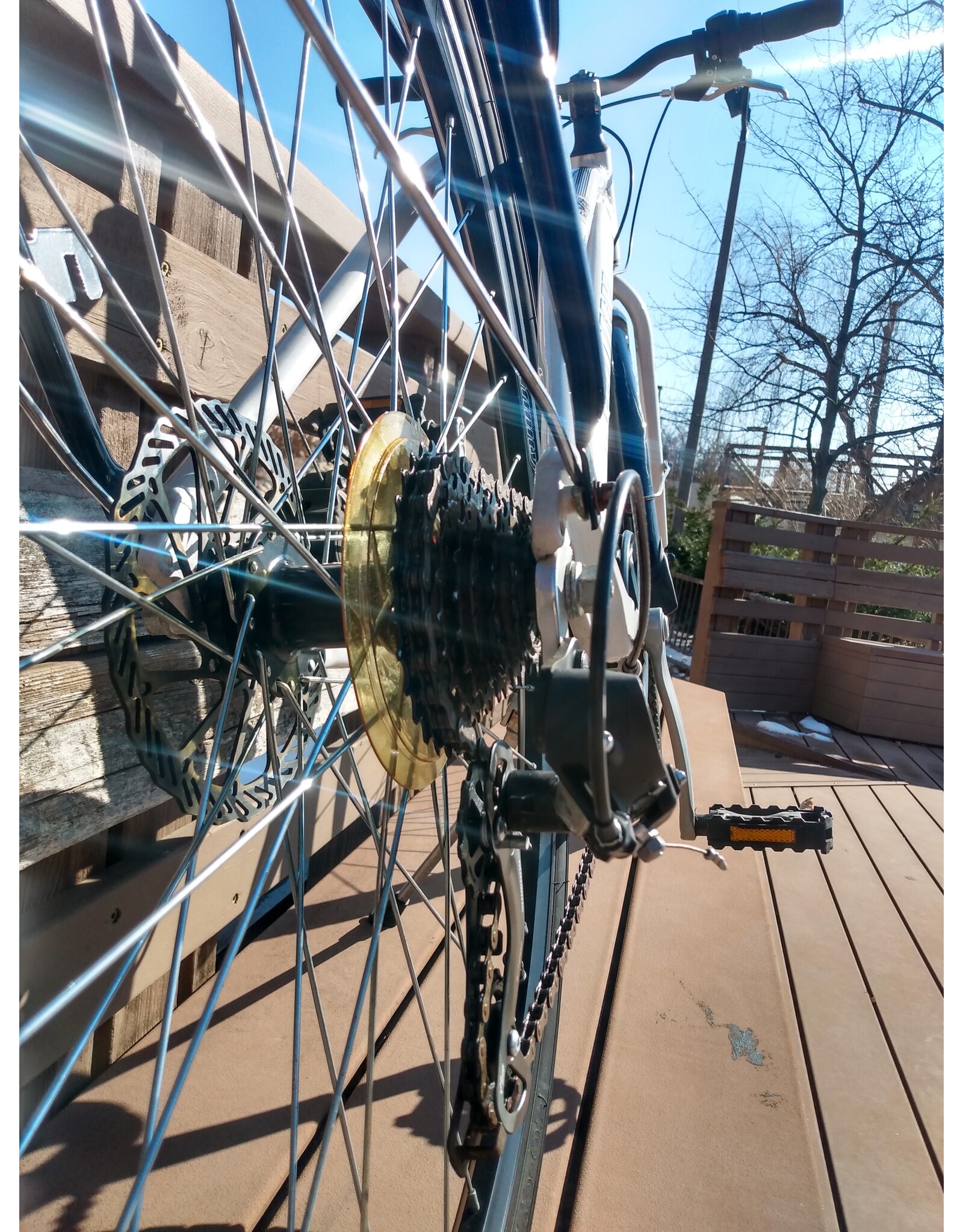 Infinity, Boss.3 Disc, 17in/M, White