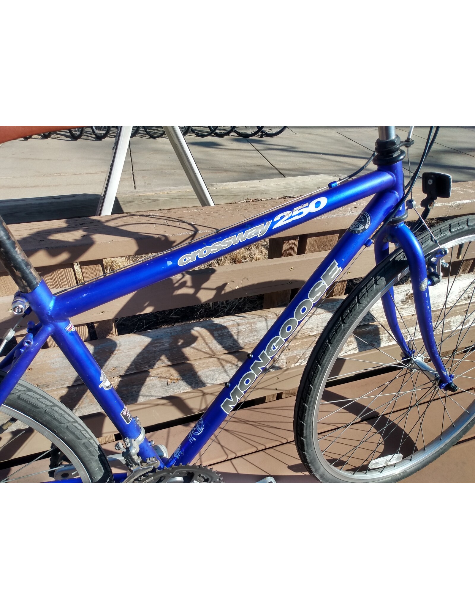 Mongoose, Crossway 2.0, 17in-M, Blue