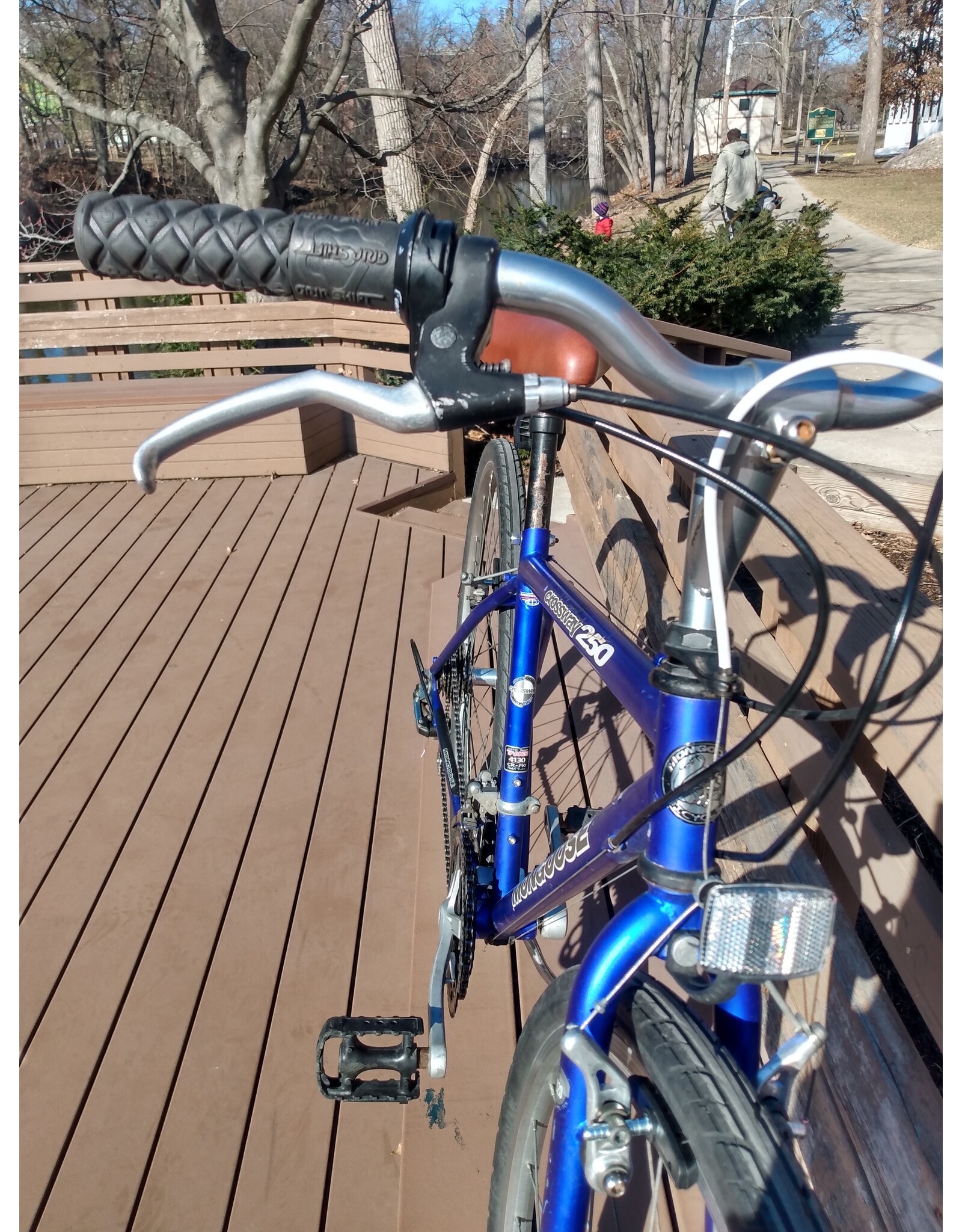 Mongoose, Crossway 2.0, 17in-M, Blue