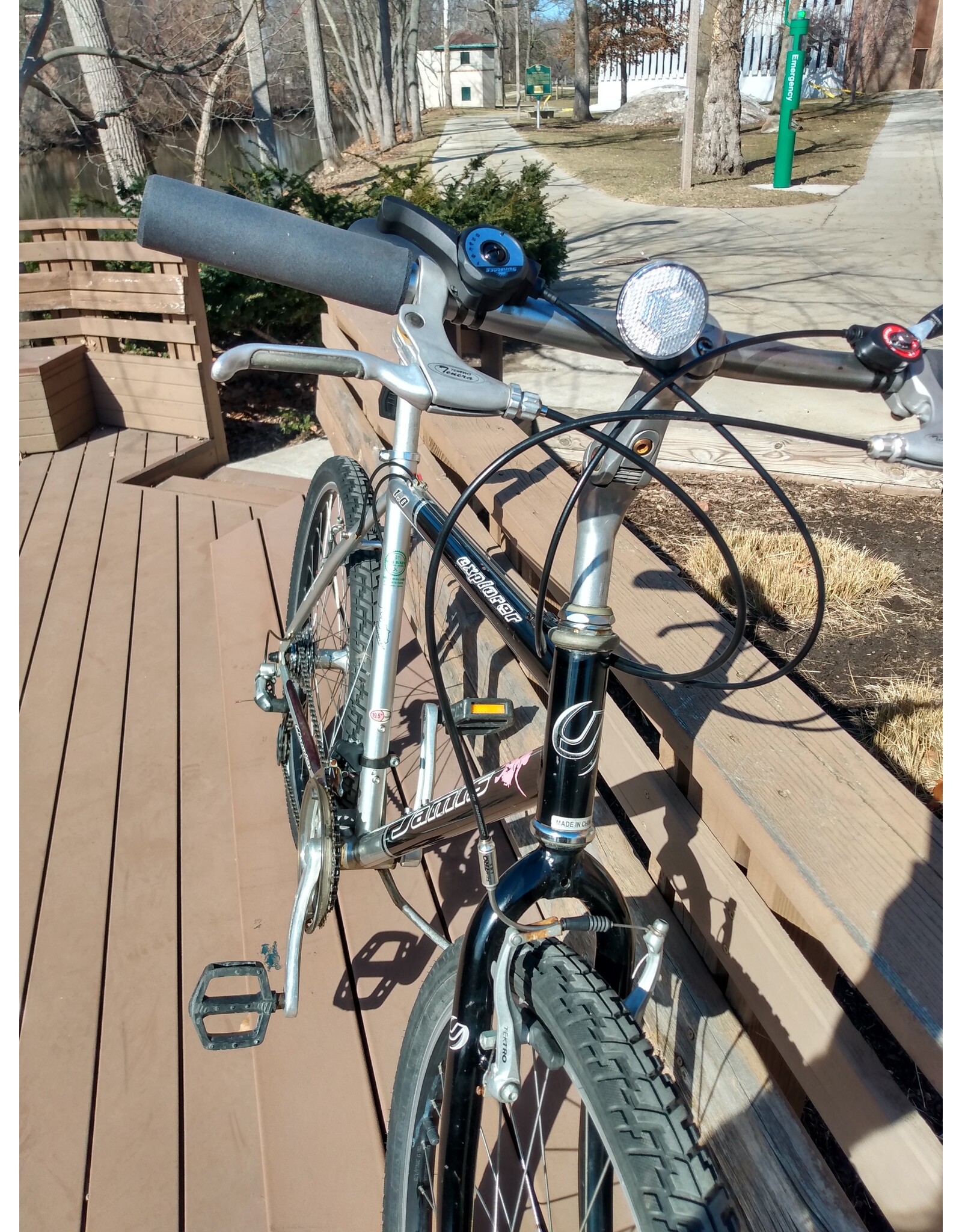 Jamis, Explorer, 20in/L, Silver