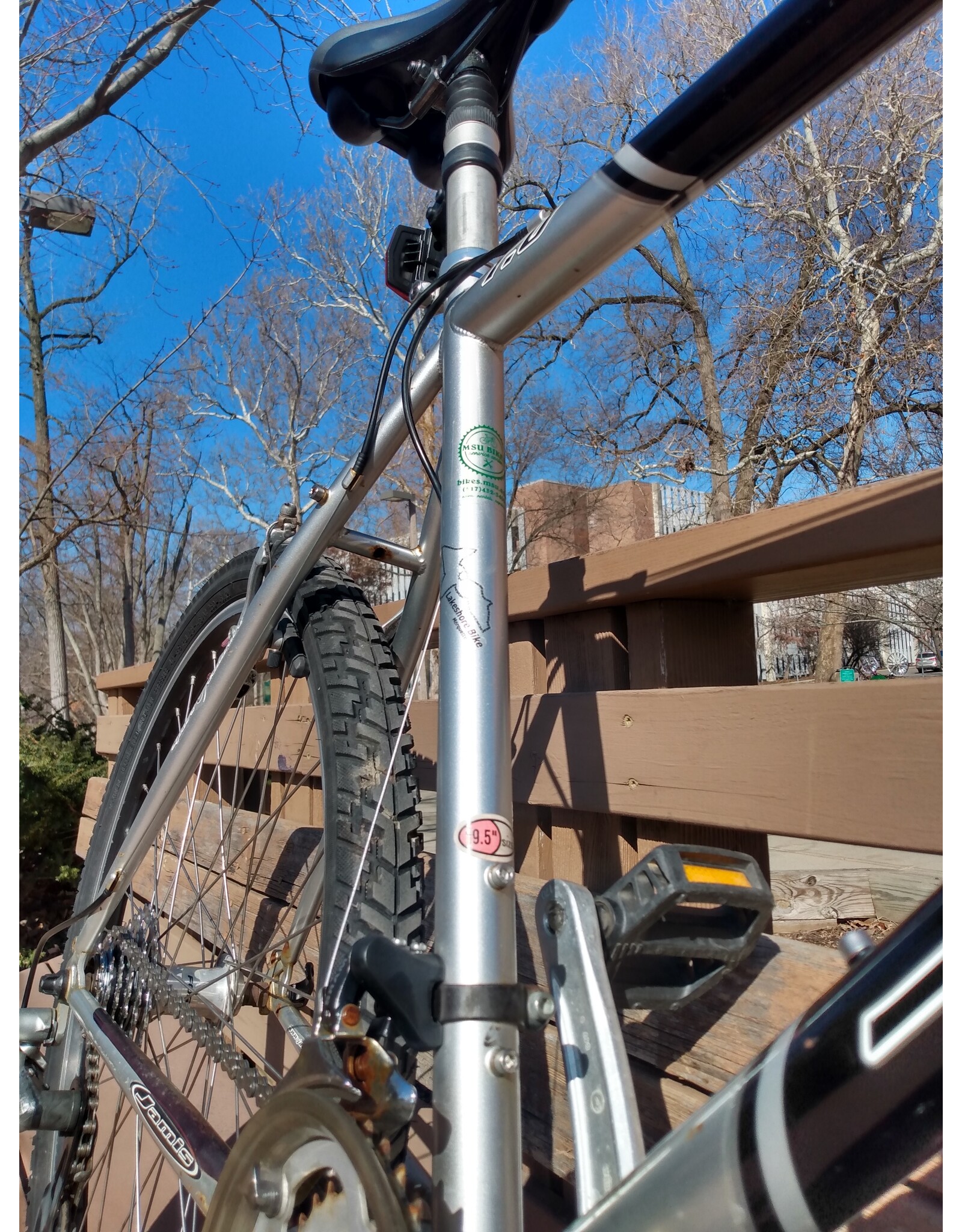 Jamis, Explorer, 20in/L, Silver