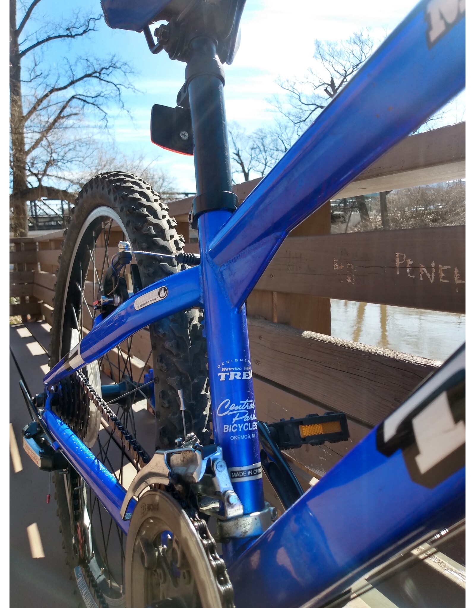 Trek, MT200, 12in/Kids, Blue