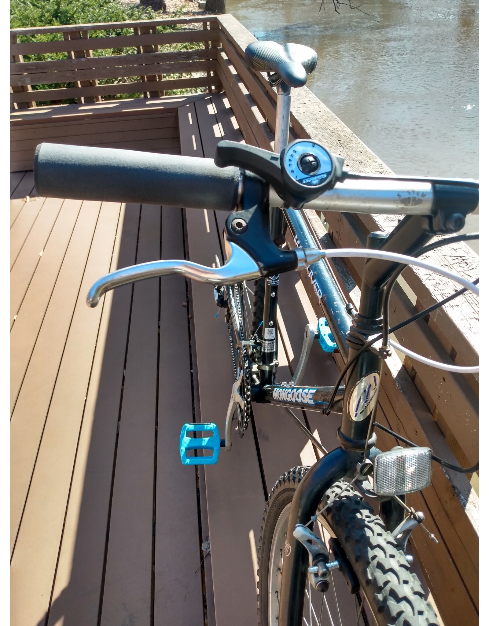 Mongoose, Maneuver, 19in/M, Black