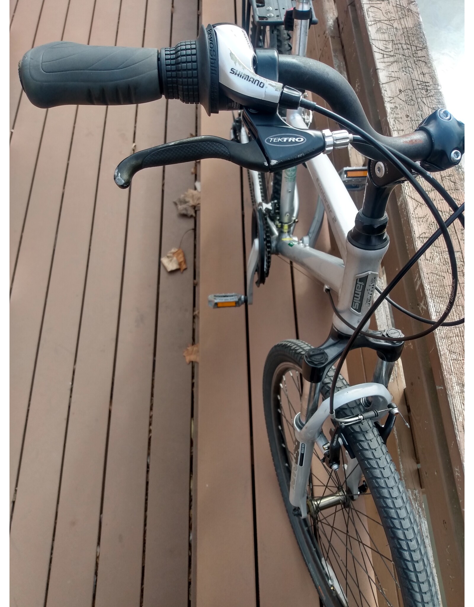 Jamis, Explorer 2, 16in/s, Silver