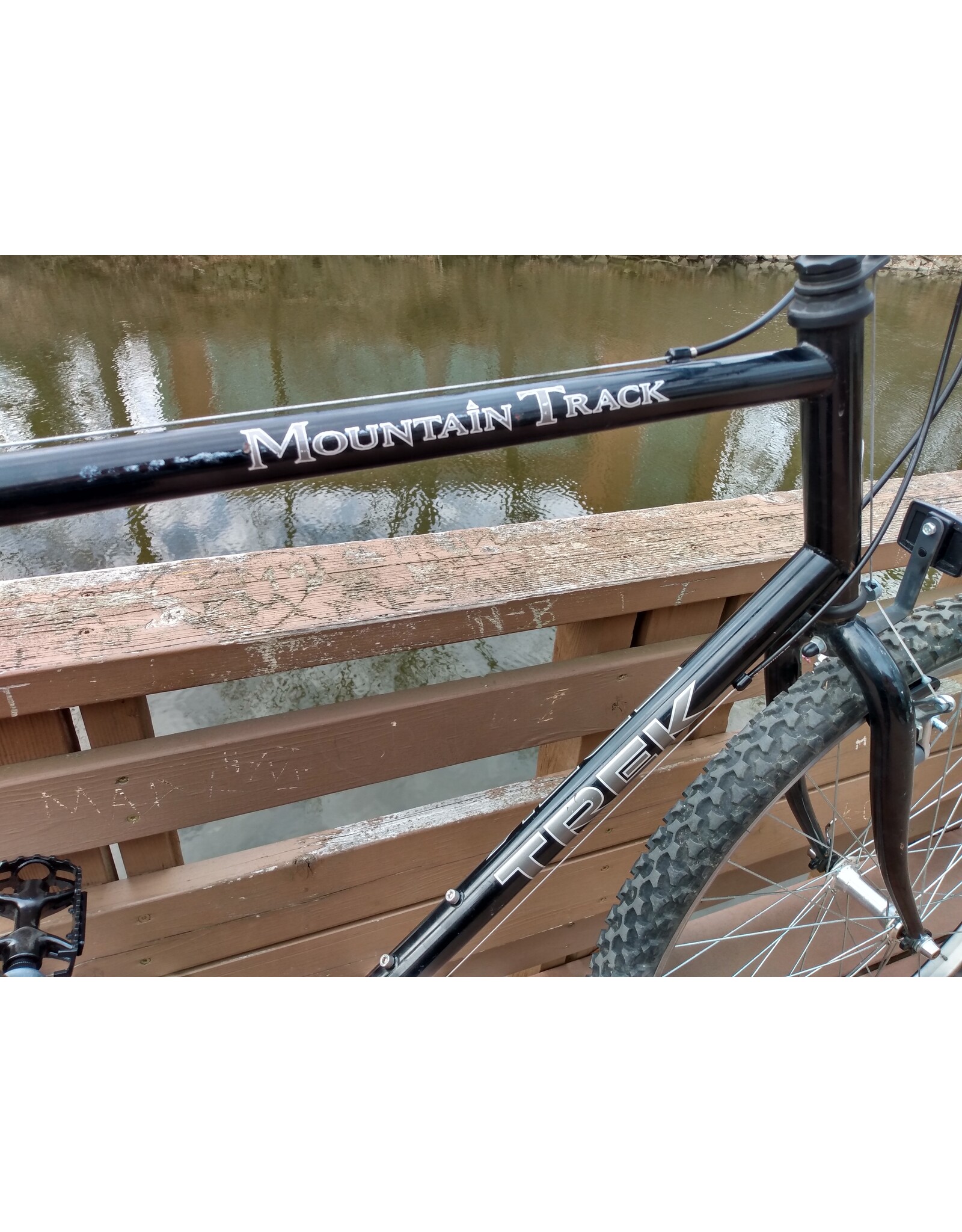 Trek, Mountain Track, 22in/XL, Black