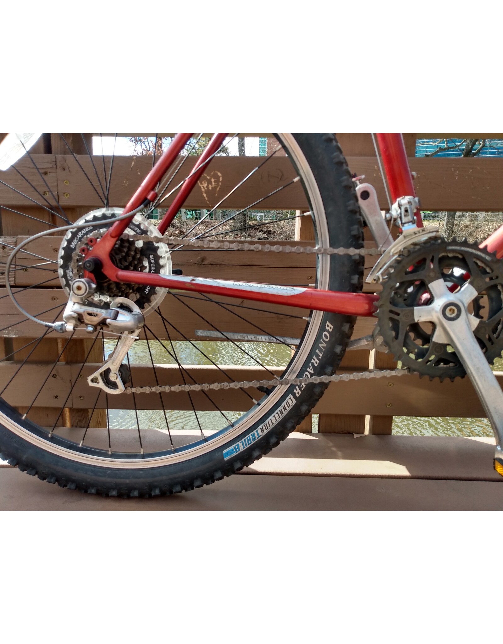 Mongoose Hilltopper, 21in/XL. Red