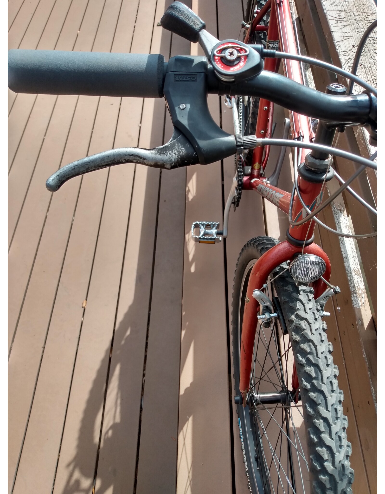 Mongoose Hilltopper, 21in/XL. Red