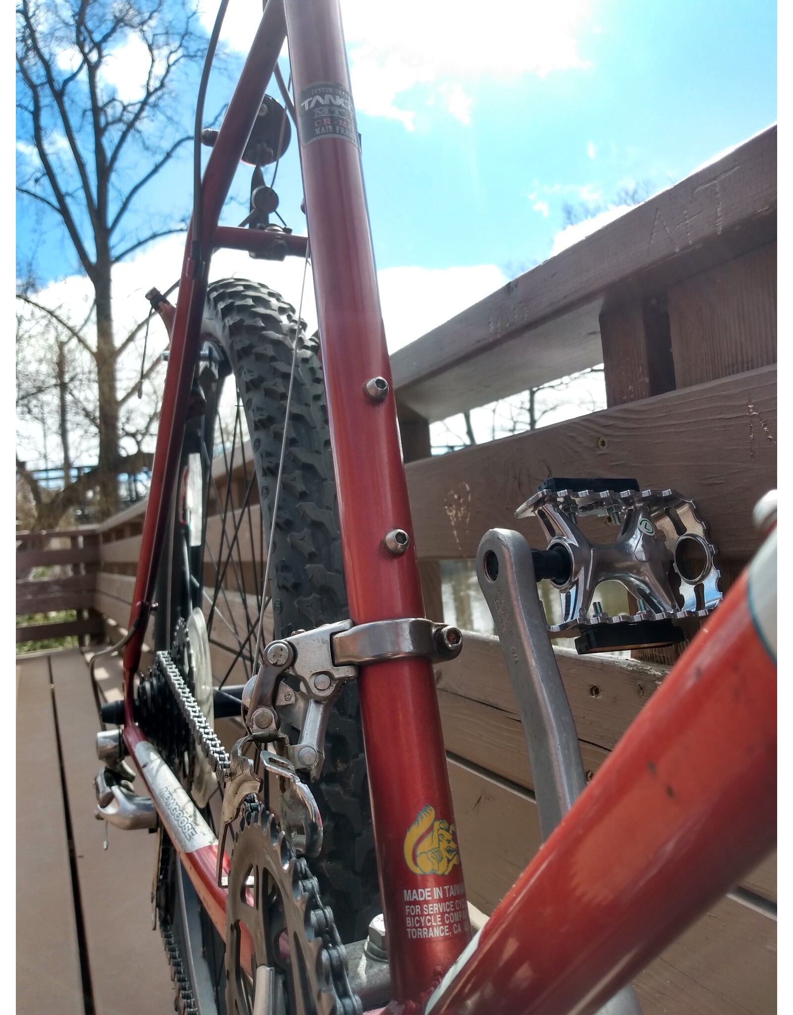 Mongoose Hilltopper, 21in/XL. Red