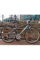 Trek, 7.2FX, 17in/M, Silver
