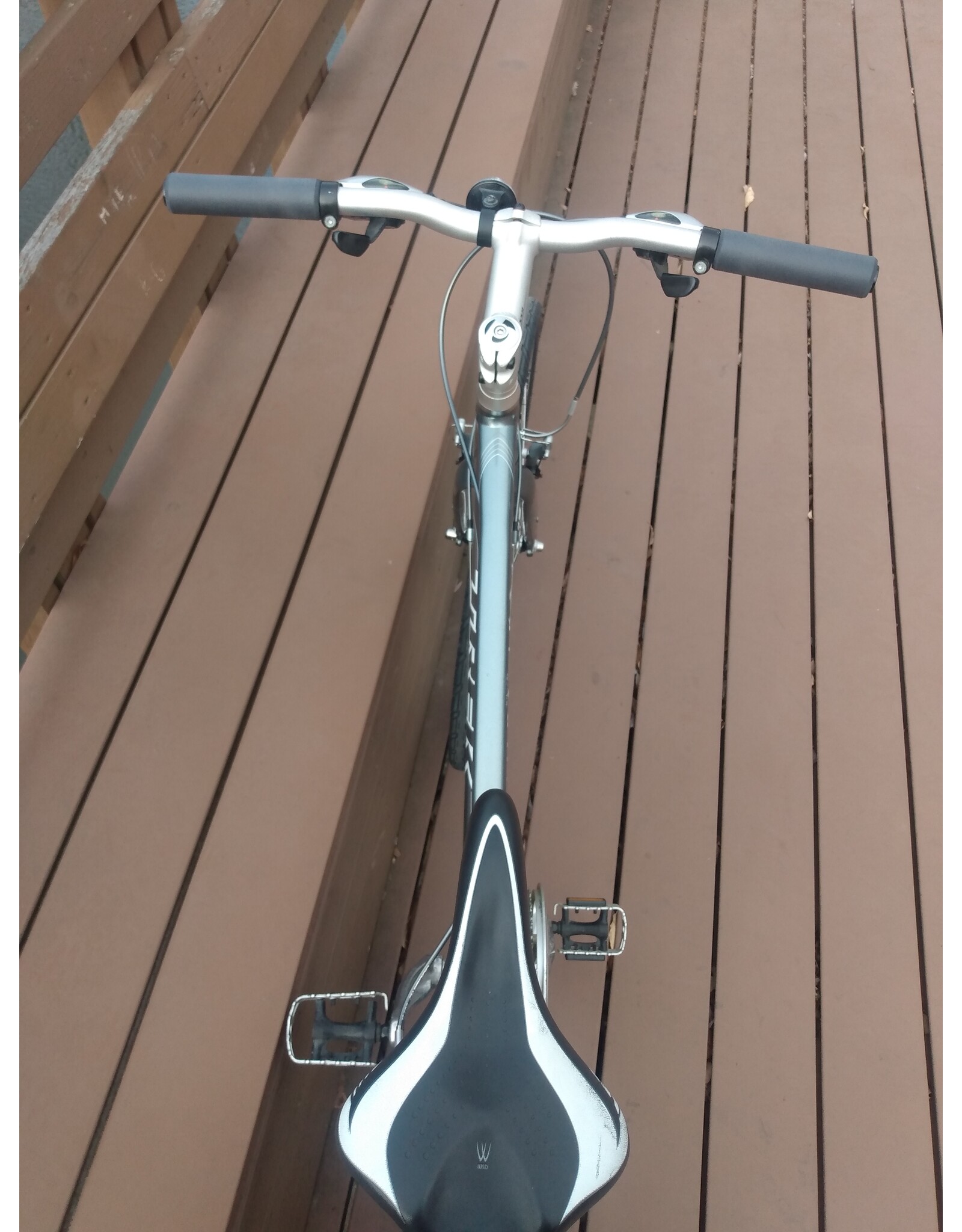 Trek, 7.2FX, 17in/M, Silver