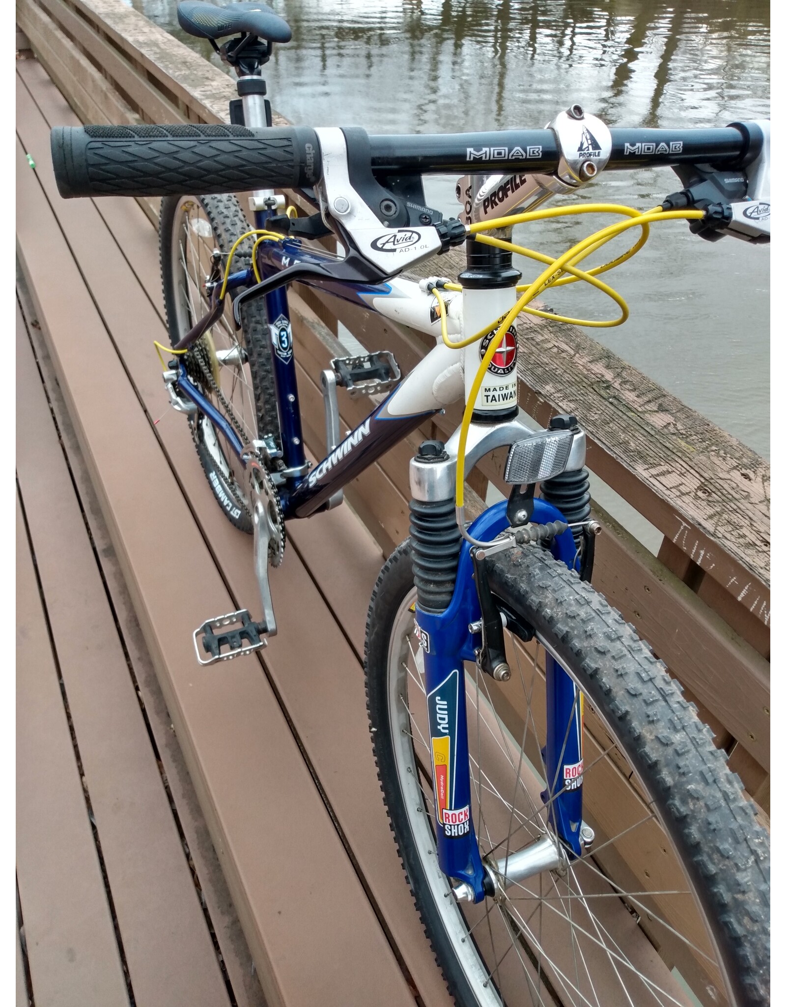 Schwinn, MOAB, 17in/M, Blue