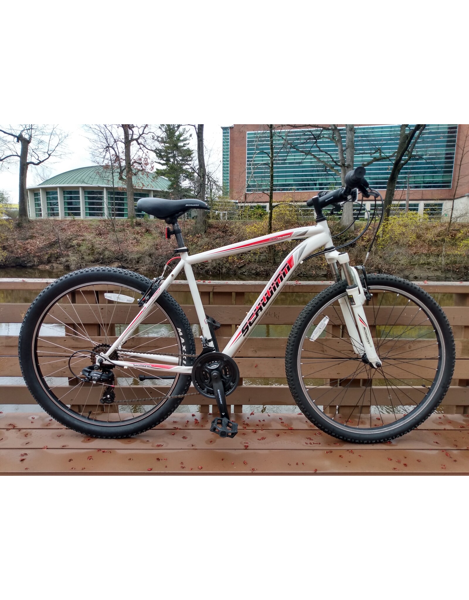 Schwinn, High Timber, 20in/L, White