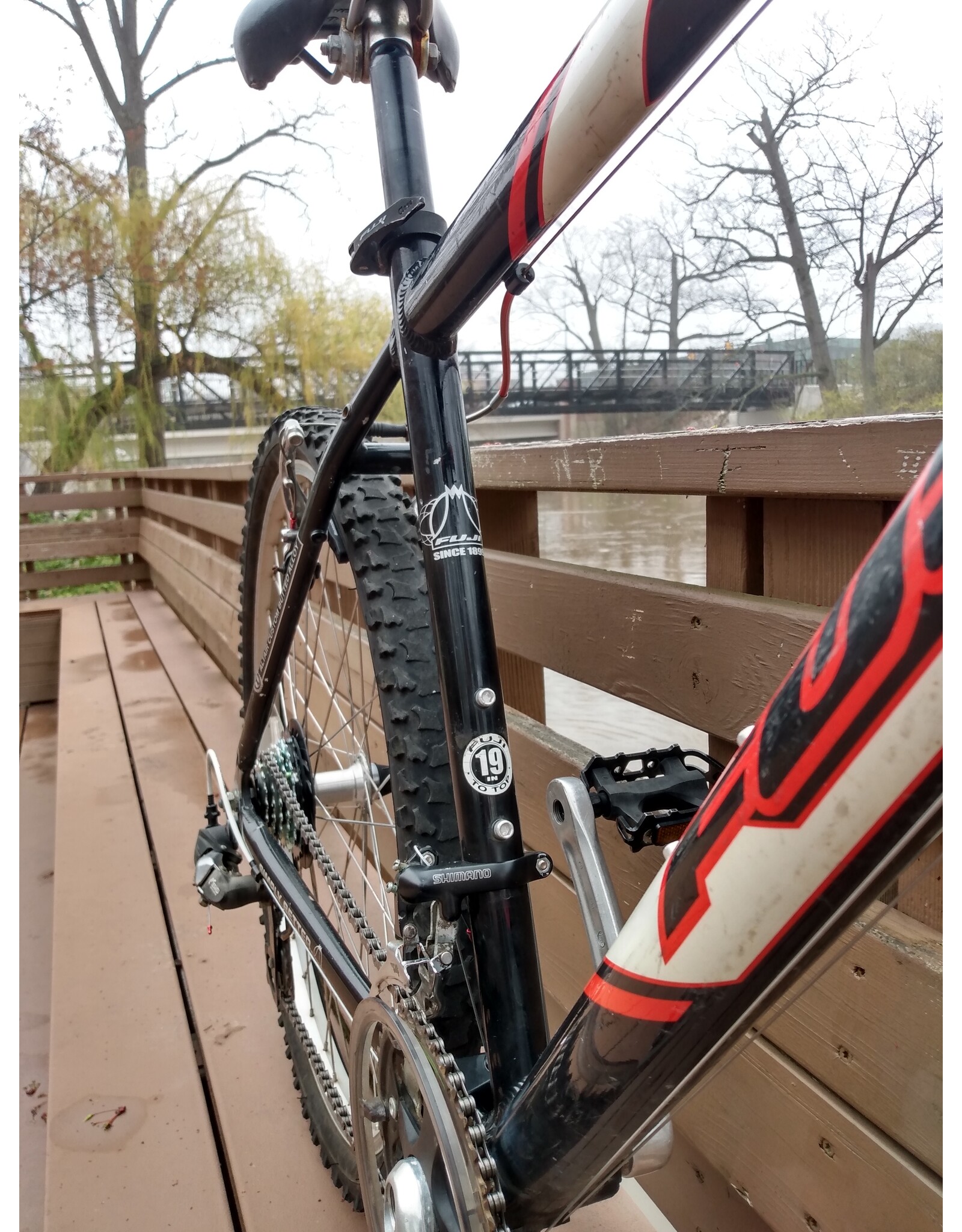 Fuji, Odessa 1.0, 19in/M, Red/Black