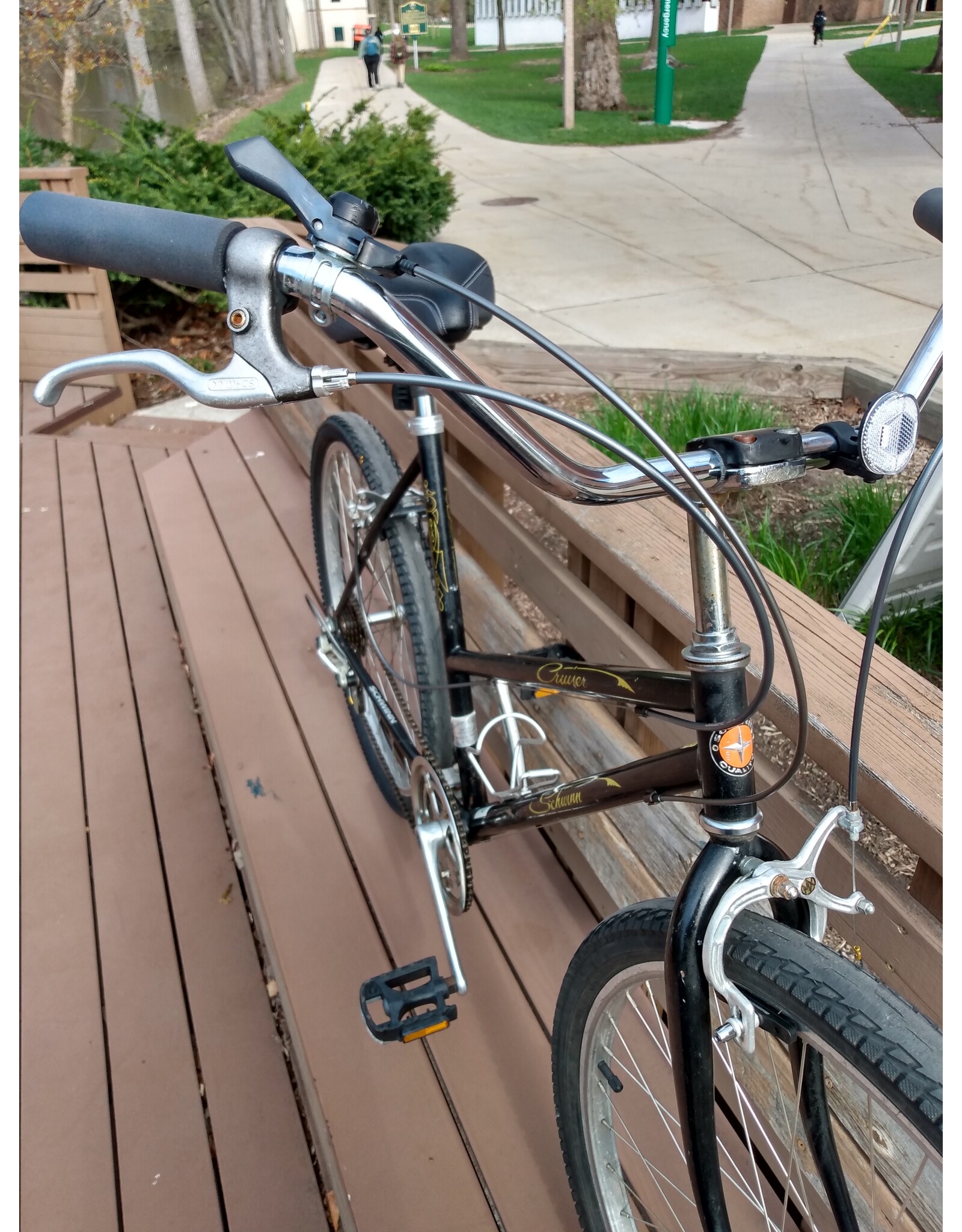 Schwinn, Cruiser, 20in/L, Black