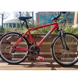Diamondback, Sorento, 18in/M, Red